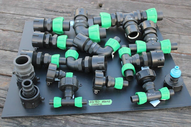 WATER TANK 1000L IBC NW50mm BUTTRESS CAP WITH 32mm HOSE CONNECTOR Carousel 2