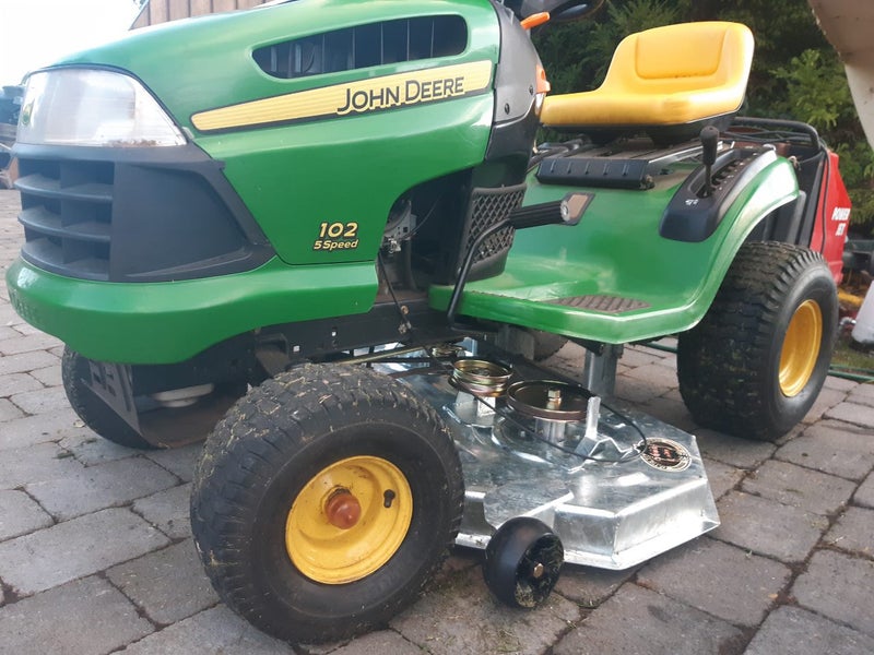 John Deere rideon decck 42 inch new galv ride on mower decks62863870272129113