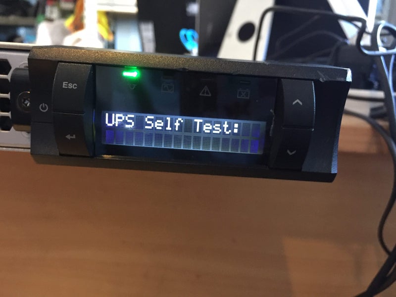 APC Smart-UPS 1500VA LCD RM 1U 230V - SMT1500RMI1U with AP9630 Network Mgmt card Carousel 2