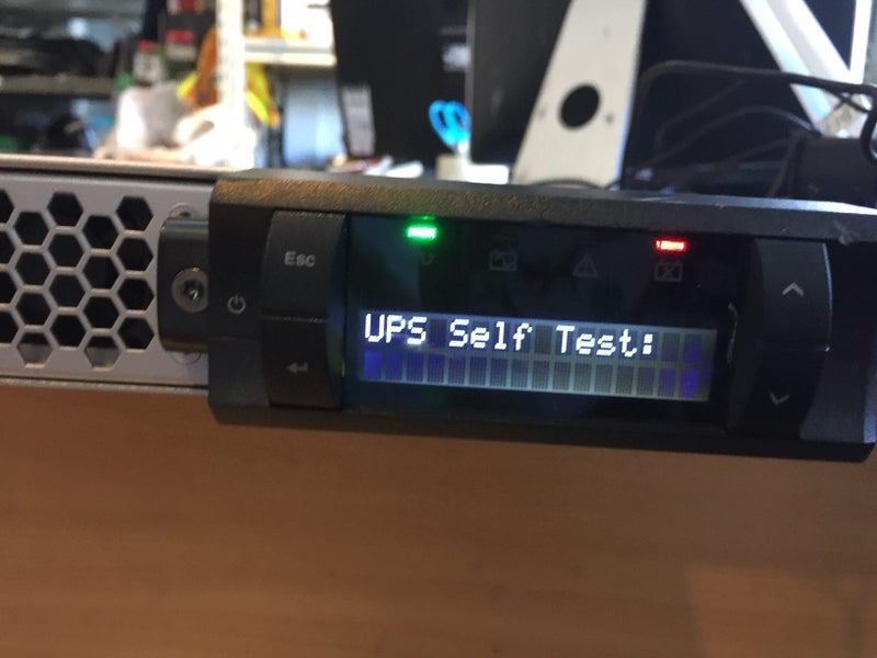 APC Smart-UPS 1500VA LCD RM 1U 230V - SMT1500RMI1U with AP9630 Network Mgmt card Carousel 12