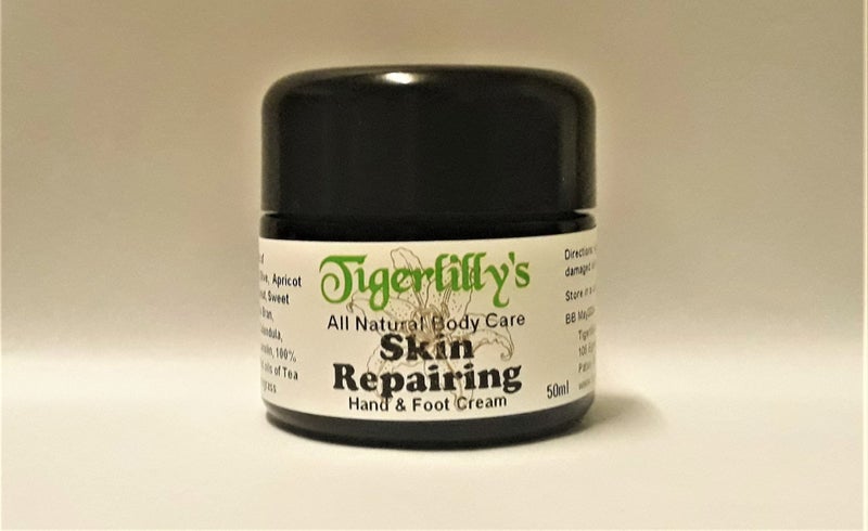 Skin Repairing Hand & Foot Cream Carousel 1