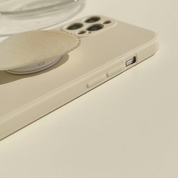 iPhone 12 Case Carousel 7