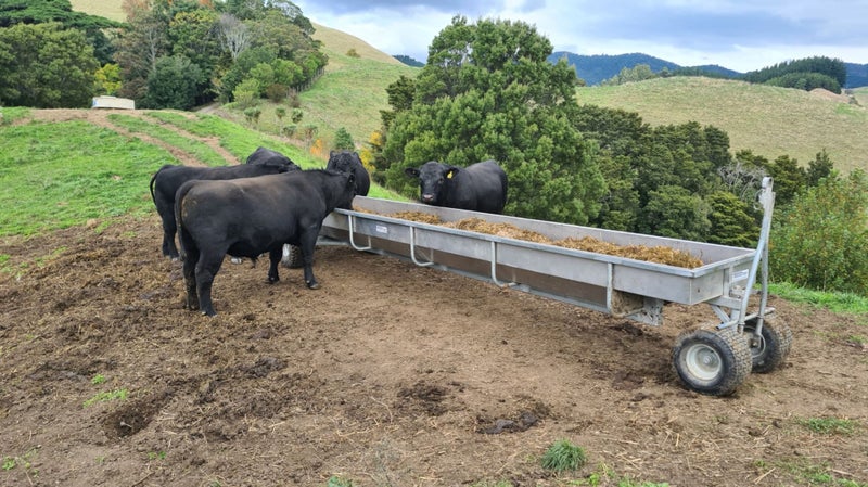 Feed Trough Trailer 5.4 metre - Transtak62864738034947111
