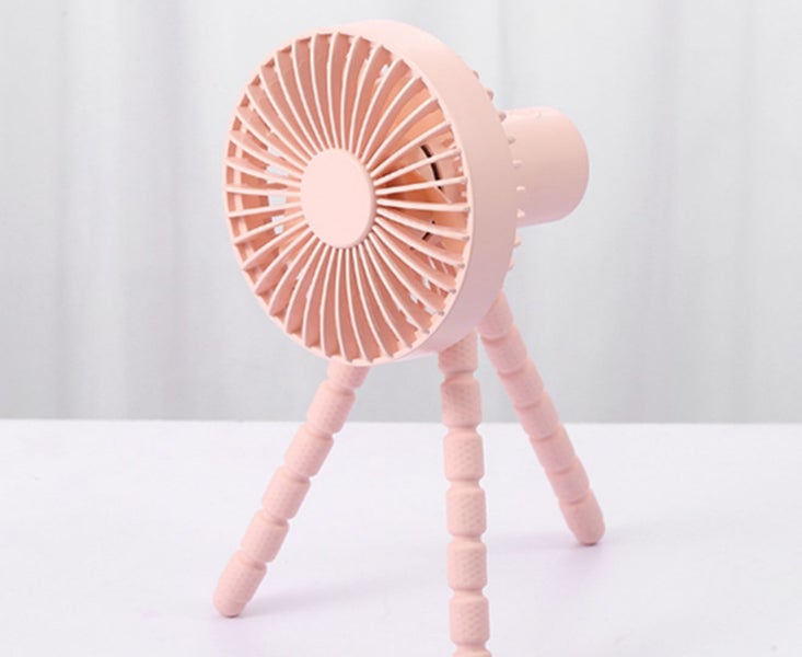 F1010 360 Degree Adjustment Desktop USB Charging Versatile Octopus Fan Carousel 3