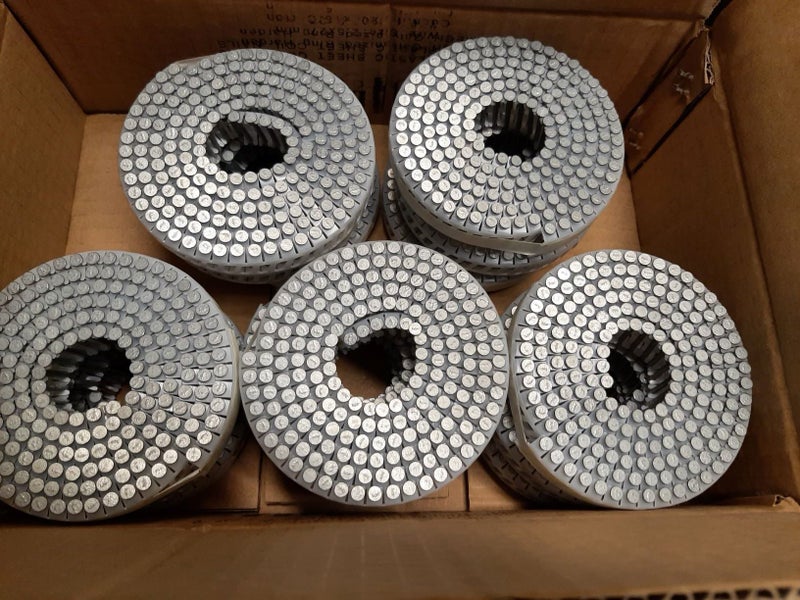 Slate & Tile Underlay Coil Nails 27mm Carousel 1