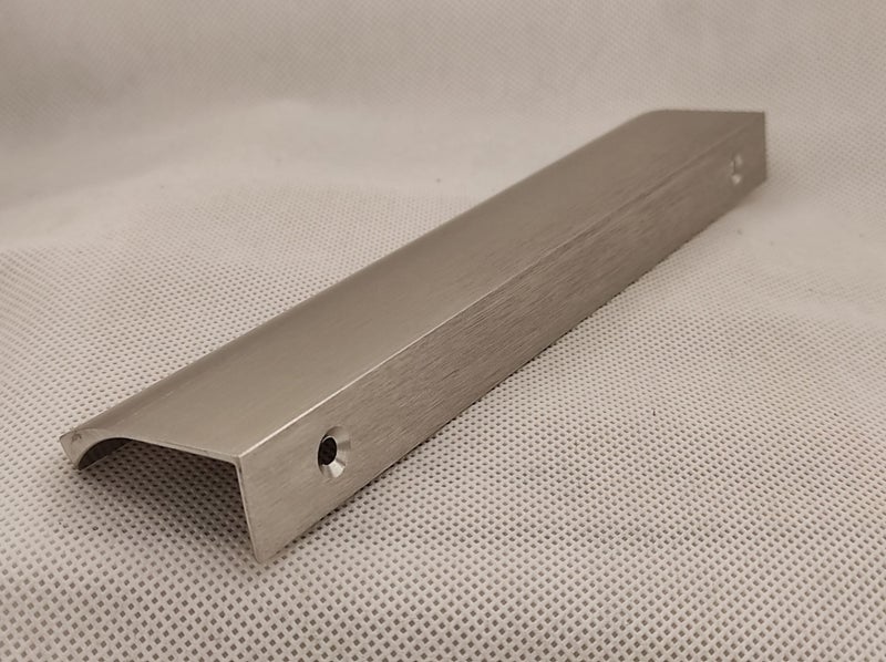 Edge Pull Curved Brushed Satin - 200mm Carousel 2