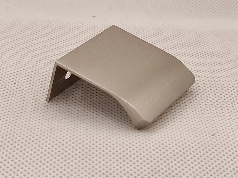 Edge Pull Curved Brushed Satin - 40mm Carousel 1