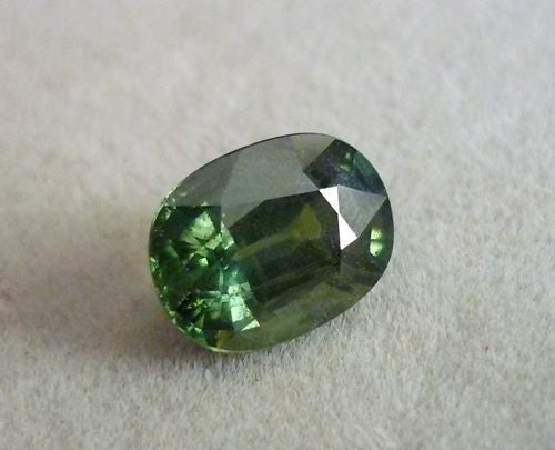 3.36CT SUMPTUOUS 100% NATURAL GREEN SAPPHIRE Carousel 1