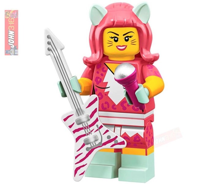 AWESOME LEGO MOVIE 2 COLLECTIBLE MINIFIGURE - KITTY POP Carousel 1