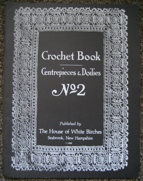 CROCHET DOILIES Edgings TABLECOTH Pillow TEA COSY PATTERN BOOK Carousel 2