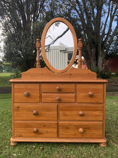 Absolutely stunning Woodpeckers solid rimu dresser- FULLY RESTORED Carousel 1