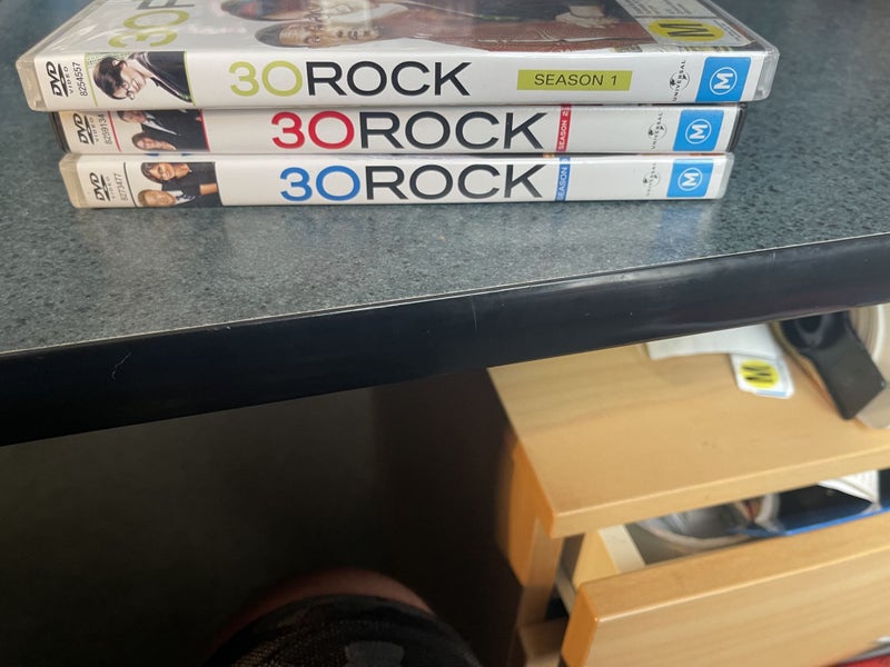 30 Rock: Season 1 - 3 Carousel 1