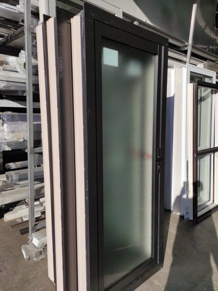 Double Glazed Aluminium Door - obscure glass Carousel 5