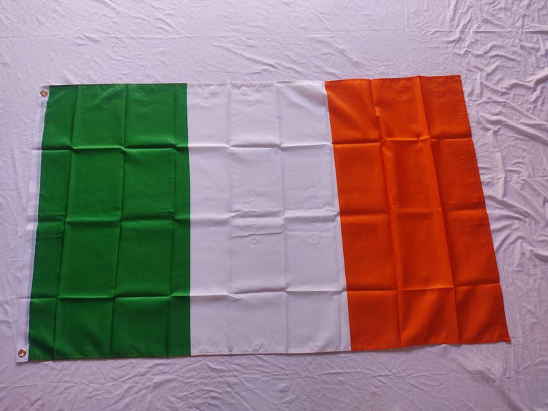 = Irish Flag - Flag of Ireland = Carousel 1