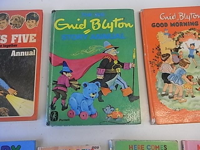 The Big Enid Blyton Story Annual Enid Blyton Carousel 1