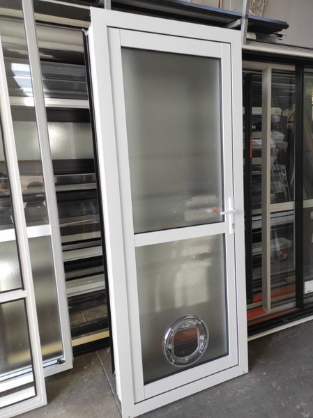 Single entry door with cat door - double glazed Carousel 5