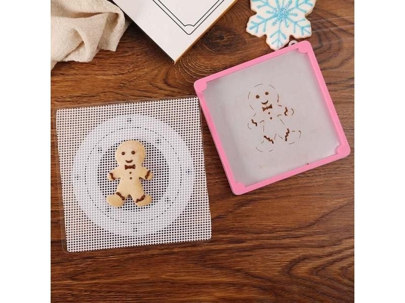 1Pcs Kitchen Gadgets Printing Die Cake Stencil Fixing Frames Fondant Cookies Carousel 1