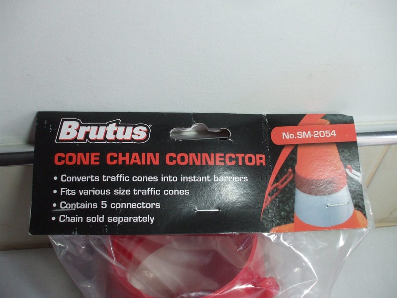 95% OFF New 5 Piece Cone Chain Connectors (Fits Various Size Traffic Cones) Carousel 3