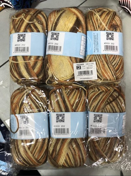 *6 ball* acrylic multi-colour knitting yarn/8Ply/ 5533-202 Carousel 3