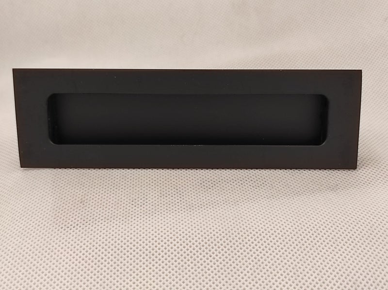 Flush Pull Rectangular Black Medium 142mm Carousel 1