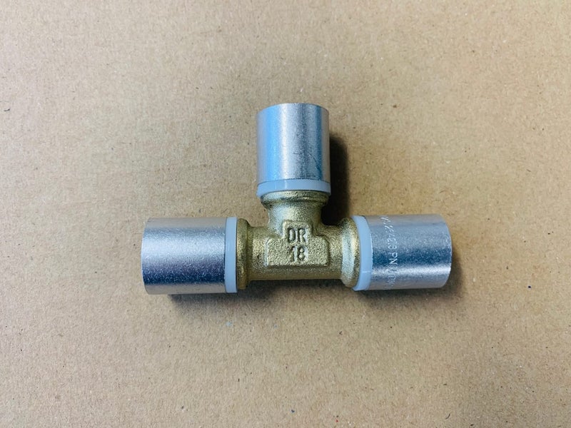 15mm Equal Tee (brass) Carousel 1