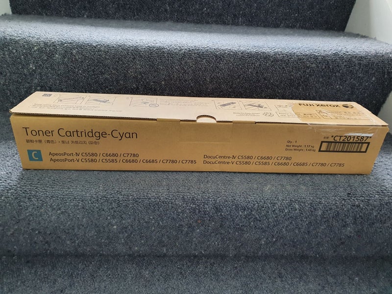 Fuji Xerox CT201587 Cyan toner DC & AP IV C5580 C6680 C7780 V C5580 C5585 C6680 Carousel 1