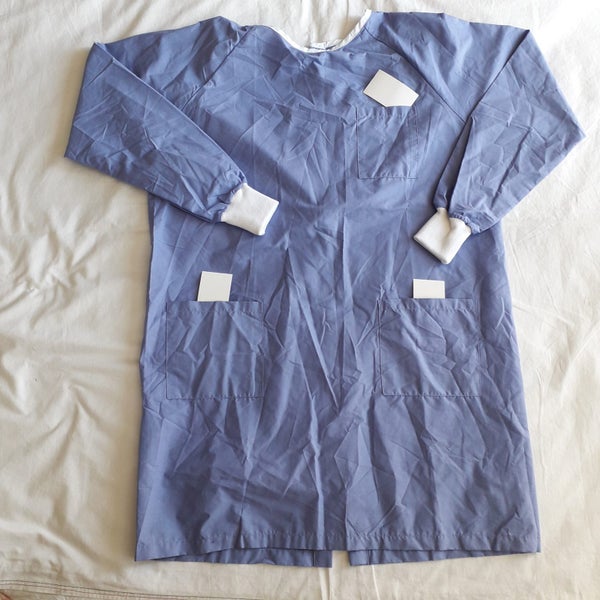 NEW. One. XL. PPE. Medical. Gowns. Scrubs. Hair Dressing. Uniform. Massage. Carousel 1