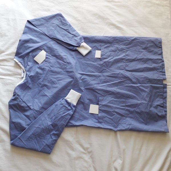 NEW. One. XL. PPE. Medical. Gowns. Scrubs. Hair Dressing. Uniform. Massage. Carousel 2