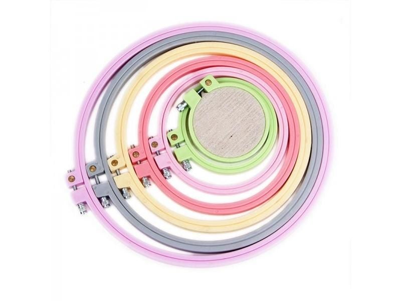 Embroidery Hoops Embroidered Stretch Tool Random Color Hand Sewing Accessories Carousel 2