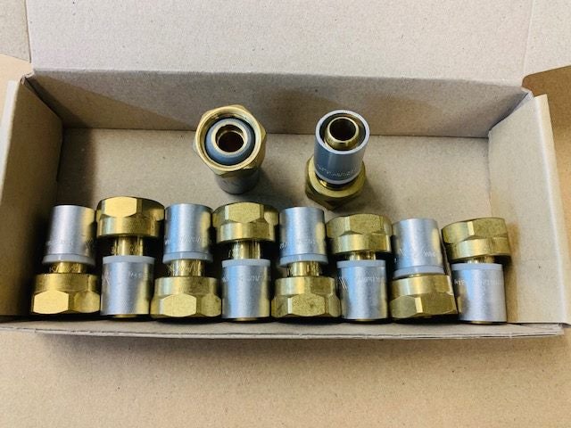 10x Brass Swivel Adaptor 15mm Carousel 1