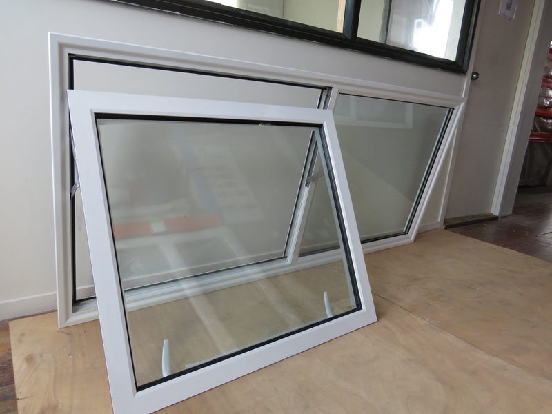 *NEW WHITE ALUMINIUM DOUBLE GLAZED WINDOW:1200HX1800W Carousel 2
