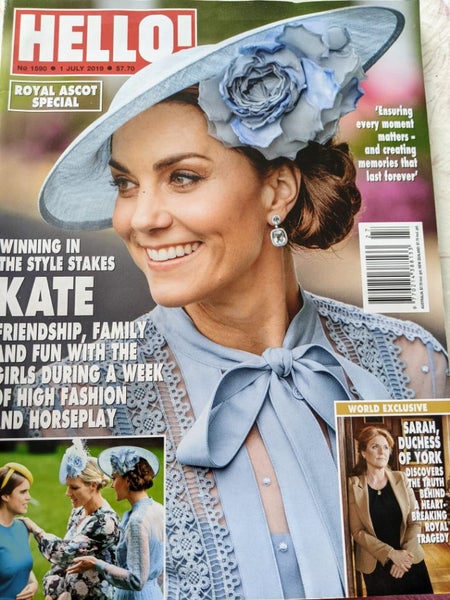 Hello! Magazine Carousel 1