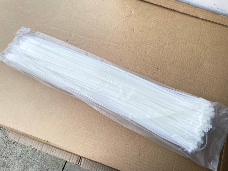 250Pcs 5mm x 600mm Cable Ties Carousel 3