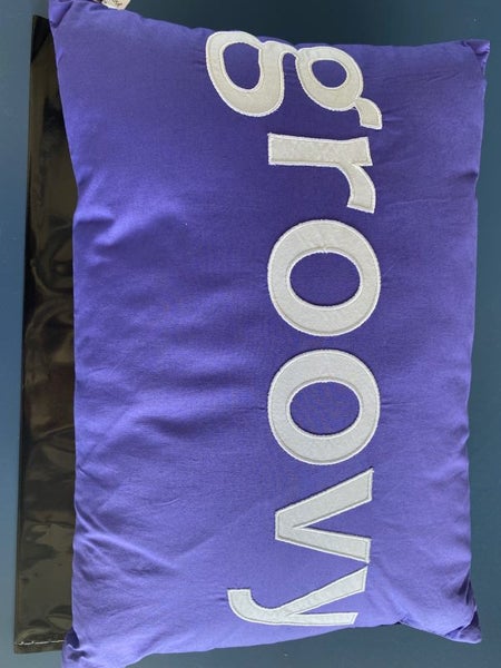 Girls pillow Carousel 1