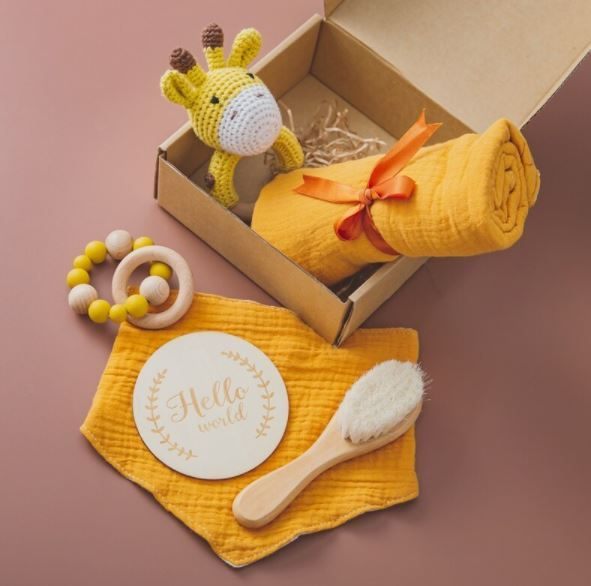 Hello World 5 Piece Baby Gift Set with Cute Giraffe Rattle Carousel 2