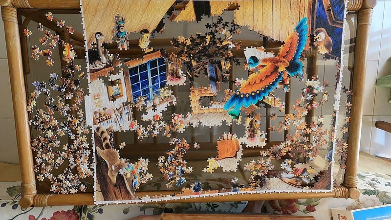 Pintoo Show Piece 2000 Pieces - Wooden Toy Workshop Carousel 2