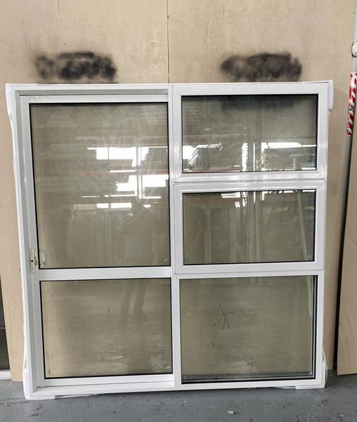 NEW WHITE ALUMINIUM DOUBLE GLAZED SLIDING DOOR:2000H x 1800W Carousel 1