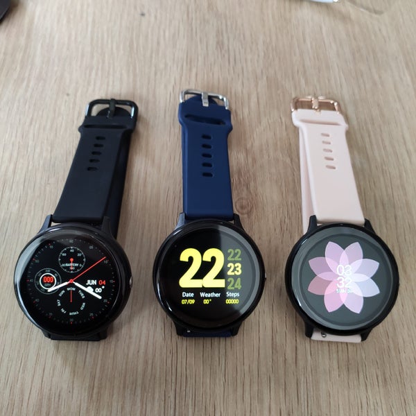 J Products Inactive Smartwatch Carousel 1