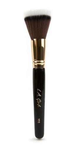 La Girl Pro.Brush - Stippling Brush Carousel 1