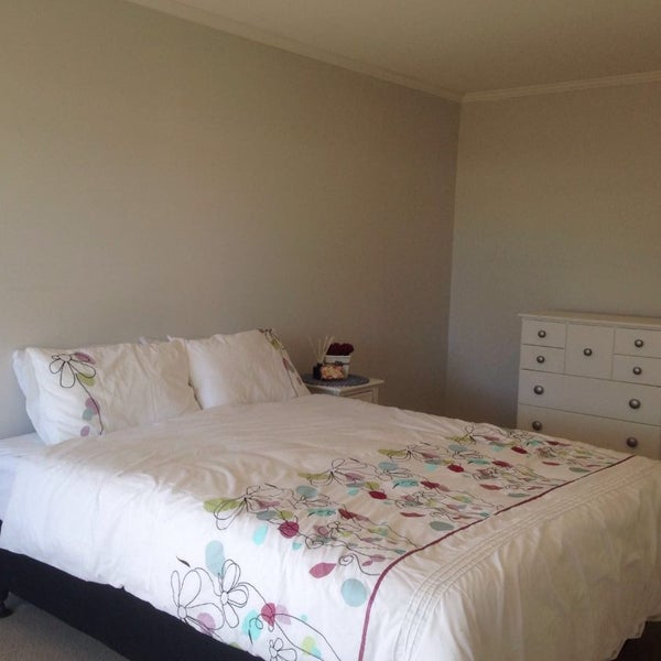 Manurewa East, 6+ bedrooms64248946013827111