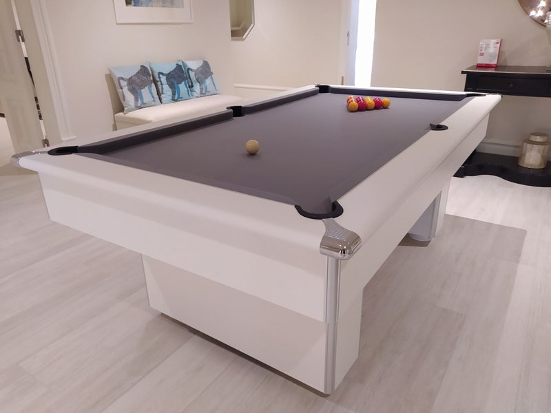 Richmond Pool Table - Slate Bed - Made in England Carousel 1