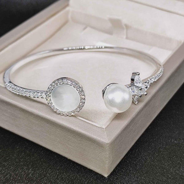 The natural shell fashion bracelet Carousel 2
