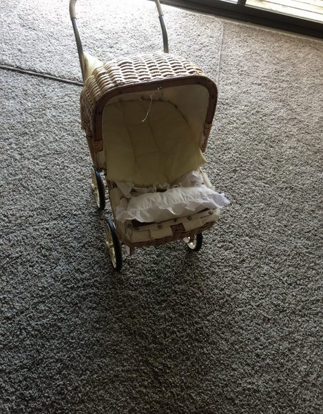 Dolls Pram Cane Carousel 3