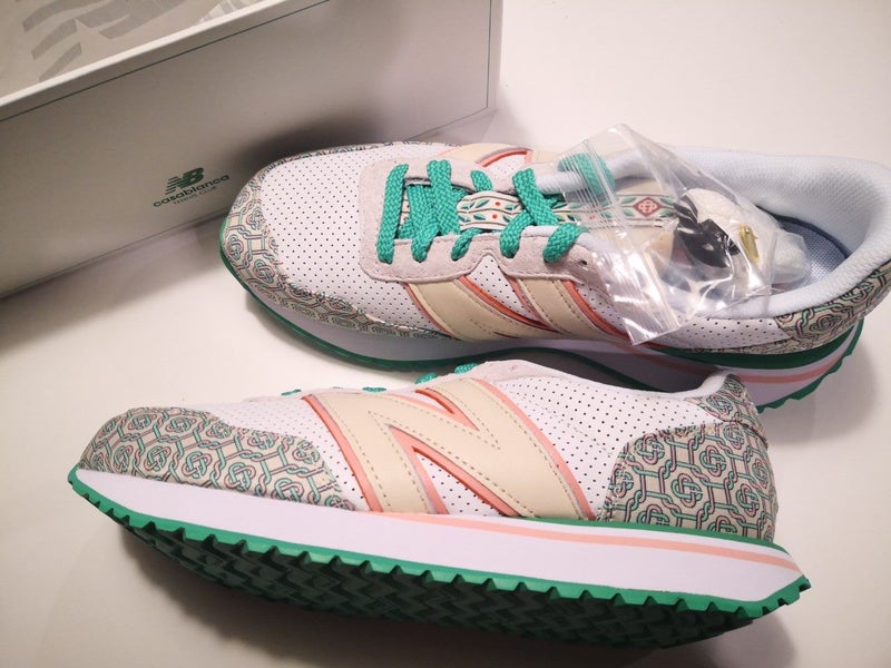 New balance casablanca 237 us9 mens Carousel 2