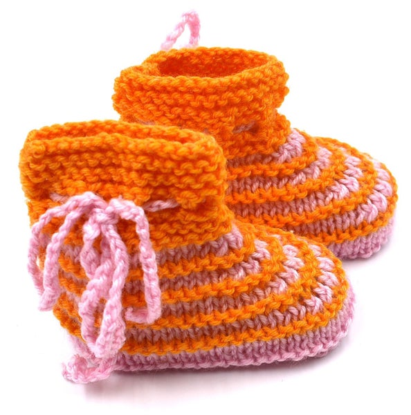 100% merino, Hand knitted Baby Booties, Green colour Carousel 7