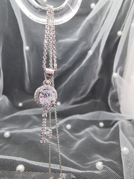 1ct Lab Grown Diamond Pendant Necklace key Carousel 1