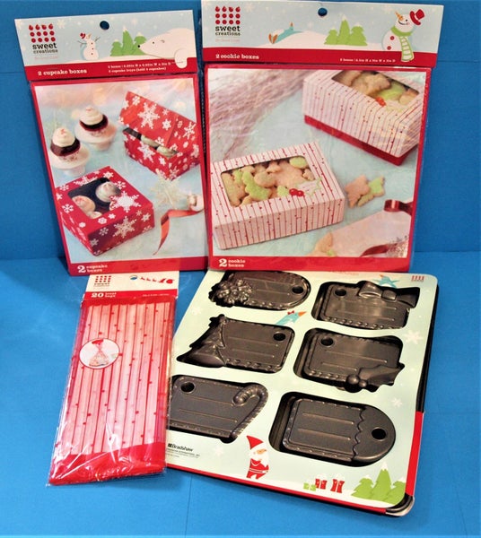 Sweet Creations asstd Christmas baking tray, cupcake cookie boxes and treat bags Carousel 9