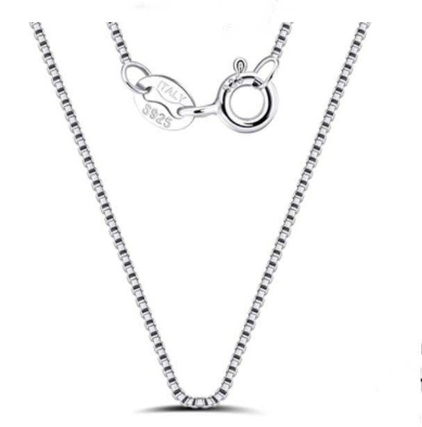 925 Sterling Silver Fine Box Chain (.6mm) Carousel 1