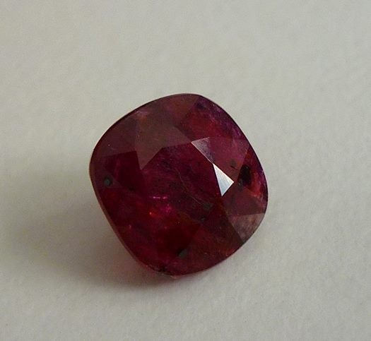 2.13CT UNHEATED EXQUISITE HUGE 100% NATURAL BLOOD RED OVAL RUBY Carousel 2