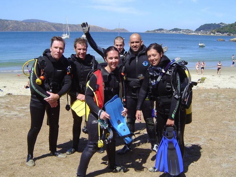 PADI Open Water Diver Course with Dive HQ Wellington Carousel 1